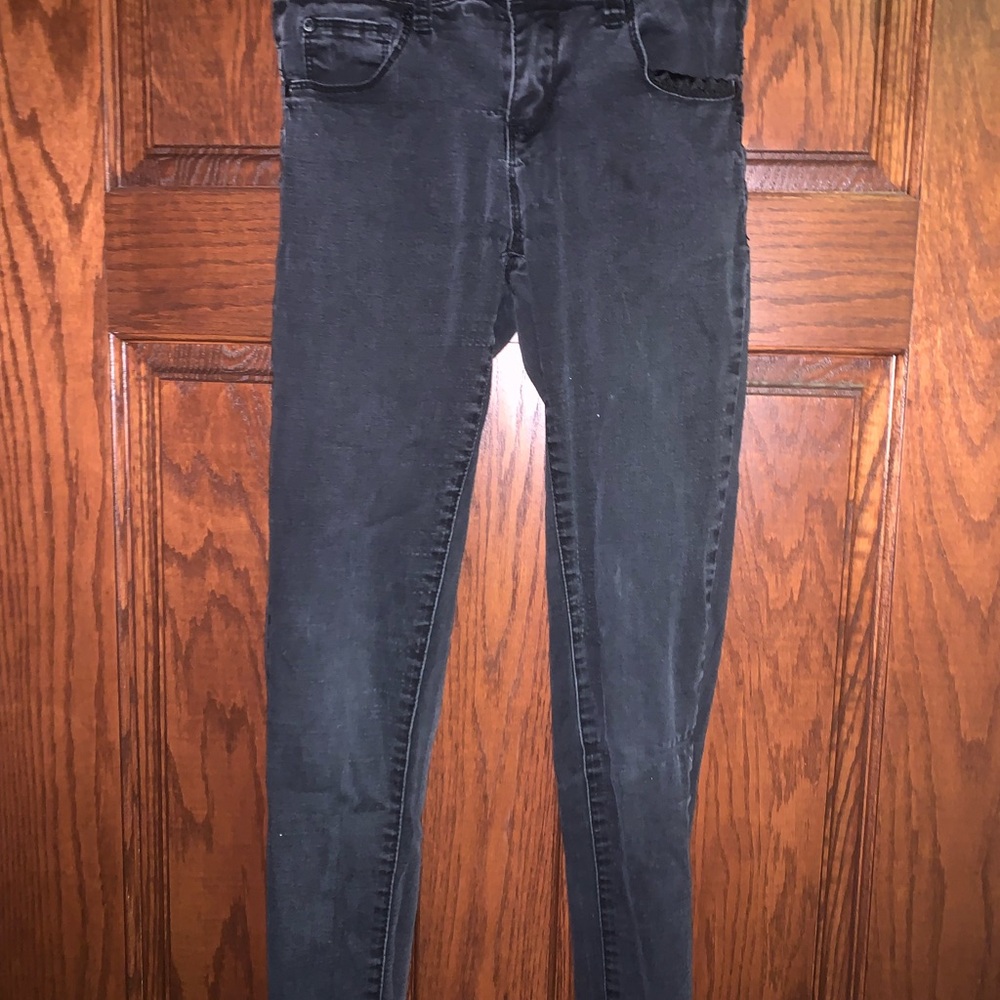 Women's Black Skinny Jeans